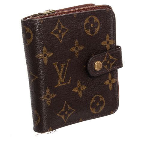 louis vuitton compact wallet.